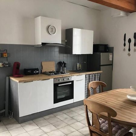 Agreable Maison De Village Léran Kültér fotó